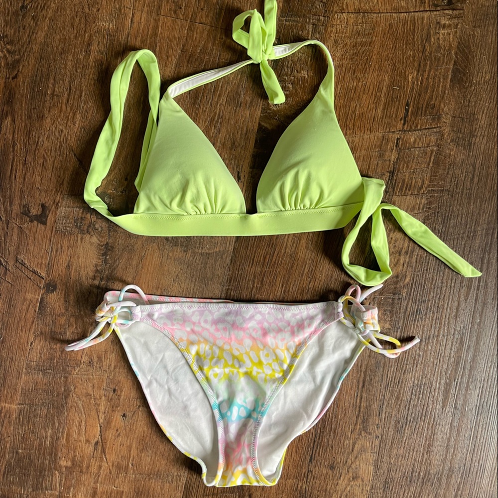 Victoria’s Secret bathing suit